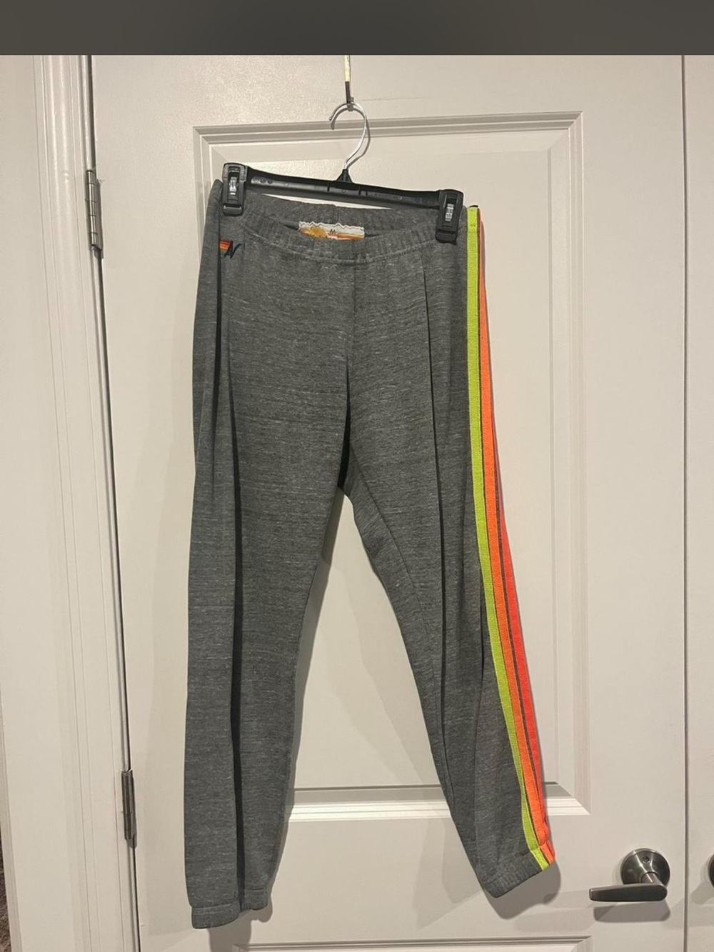 Aviator Nation classic 5 stripe grey joggers. Malibu. Beach . LA. Coastal. Surf